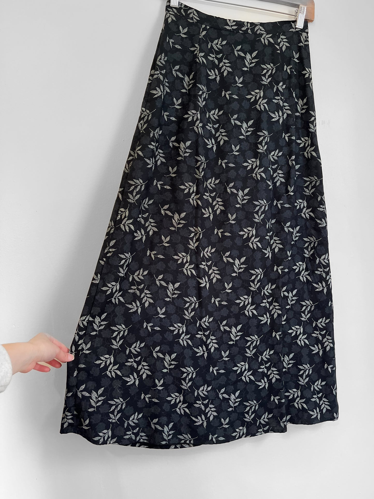 vintage midi skirt (small)