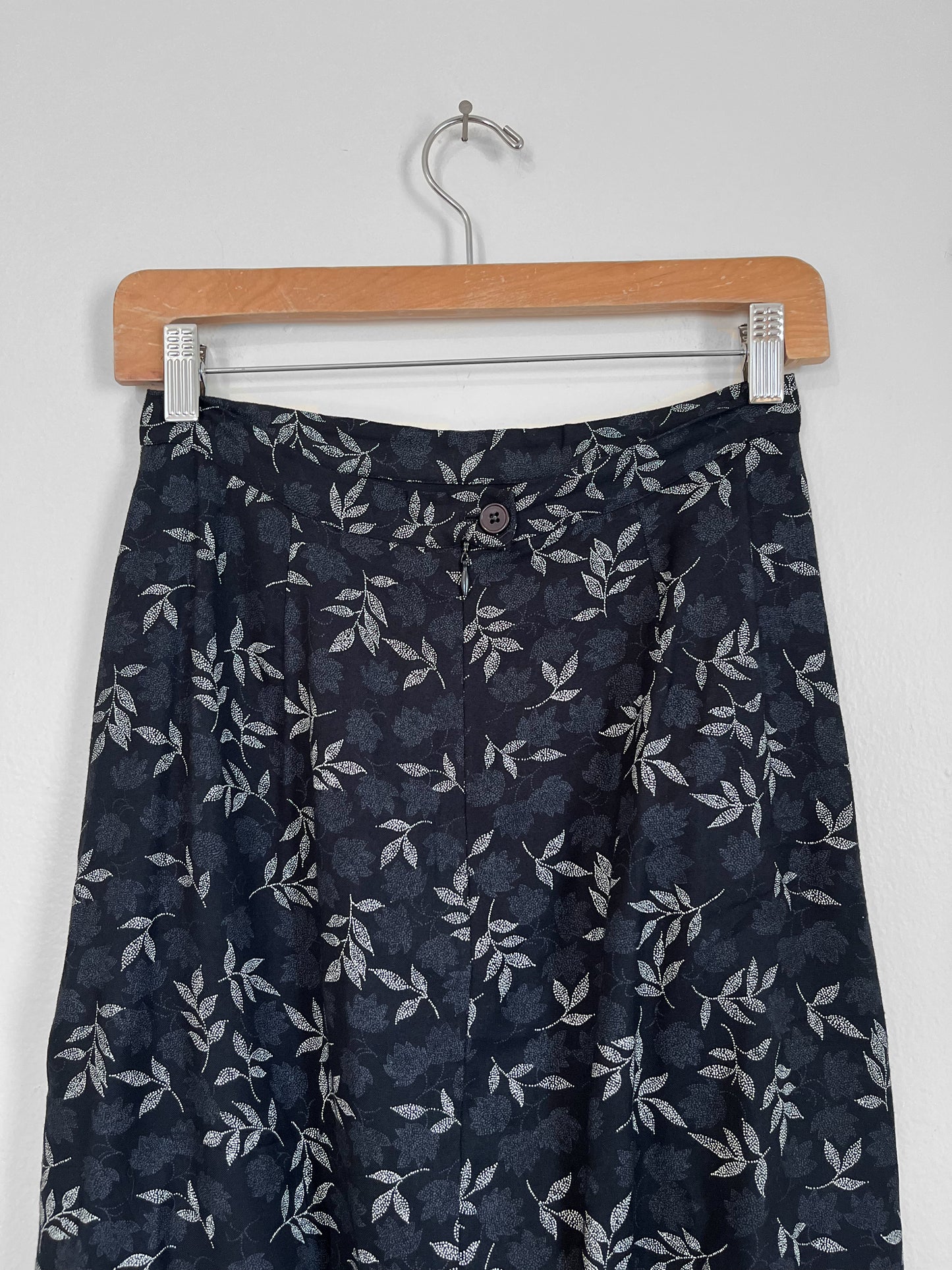 vintage midi skirt (small)