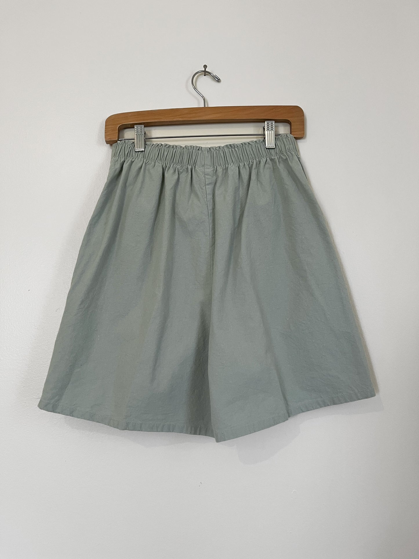 vintage sage cotton stretch shorts (26)